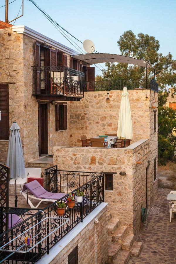 Rosalia Apartments Chalki Town Eksteriør bilde